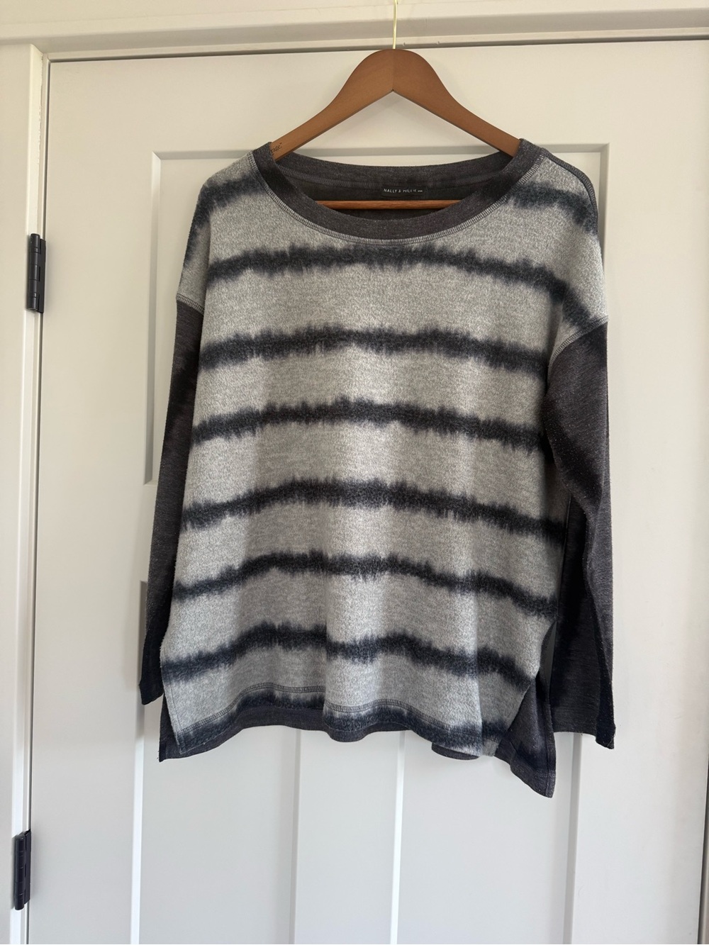 Nally & Millie Relaxed Crew Neck Striped Gray Charcoal Sweater. S/M